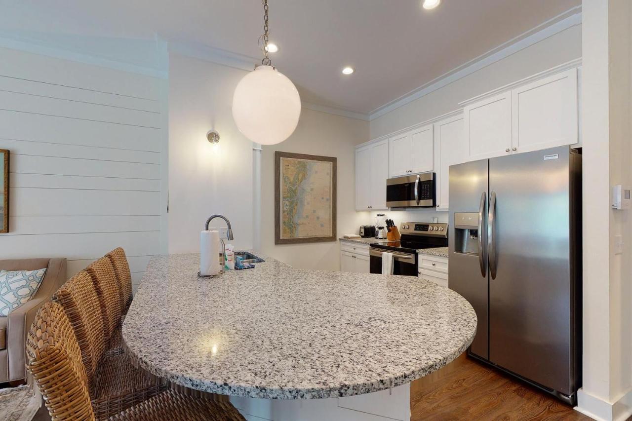 King Suite @ 400 Ocean Suites St. Simons Island Bagian luar foto