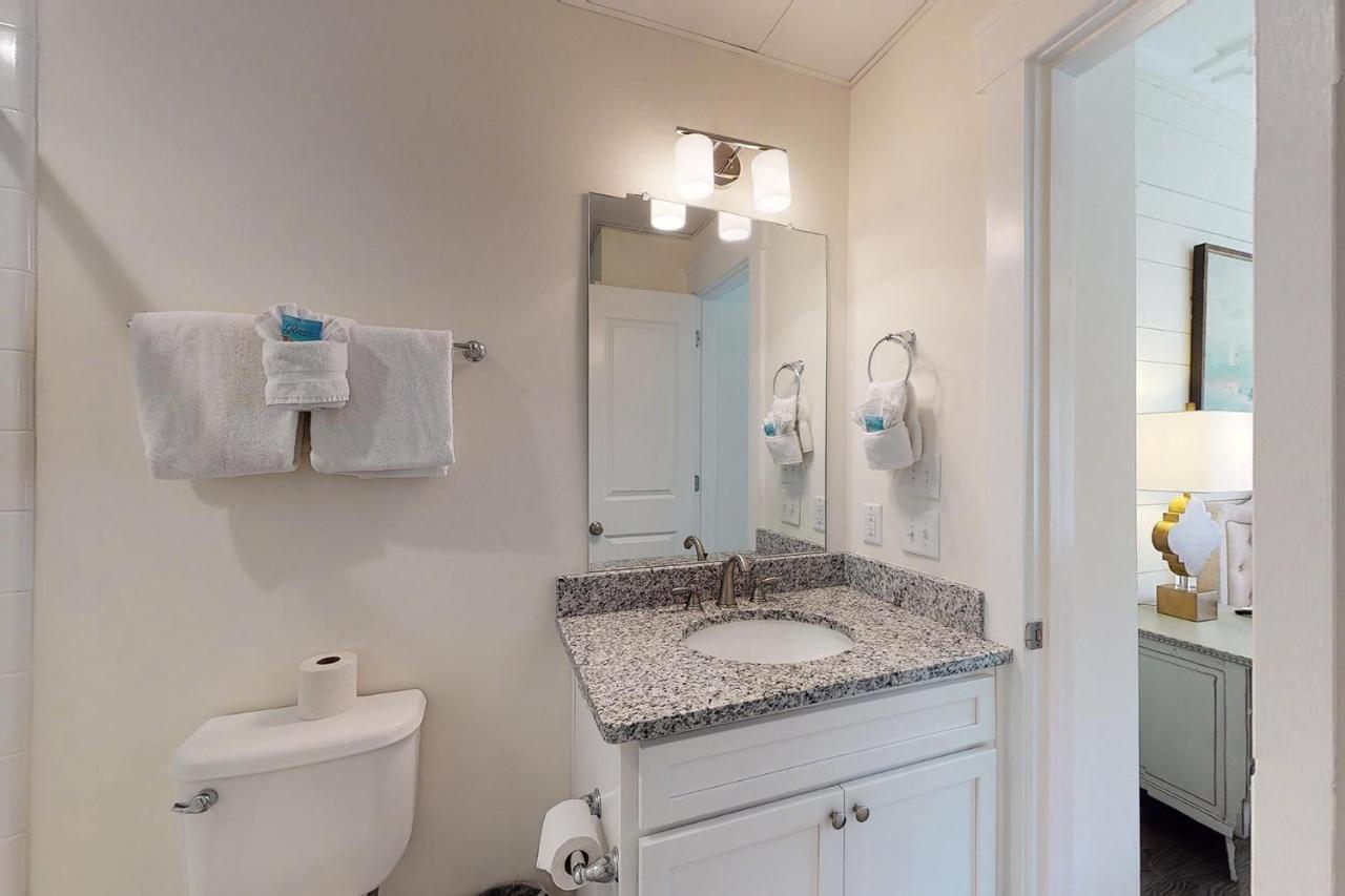 King Suite @ 400 Ocean Suites St. Simons Island Bagian luar foto